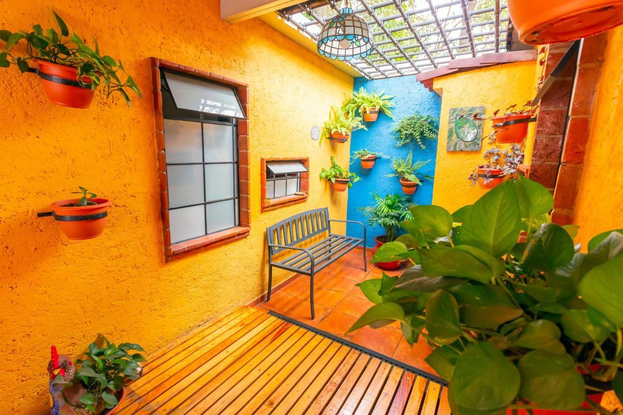 Mex Suites Casa Azul B&B เม็กซิโกซิตี้ ภายนอก รูปภาพ