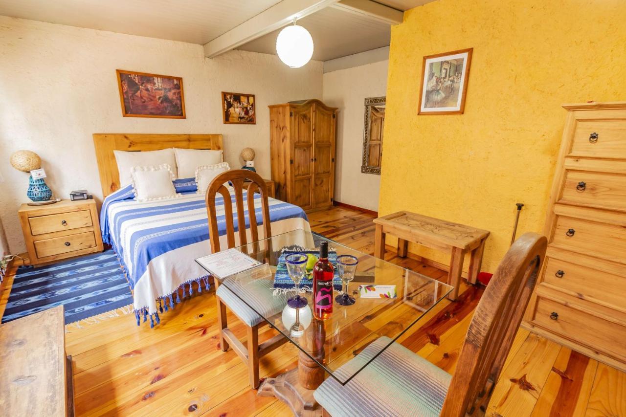 Mex Suites Casa Azul B&B เม็กซิโกซิตี้ ภายนอก รูปภาพ