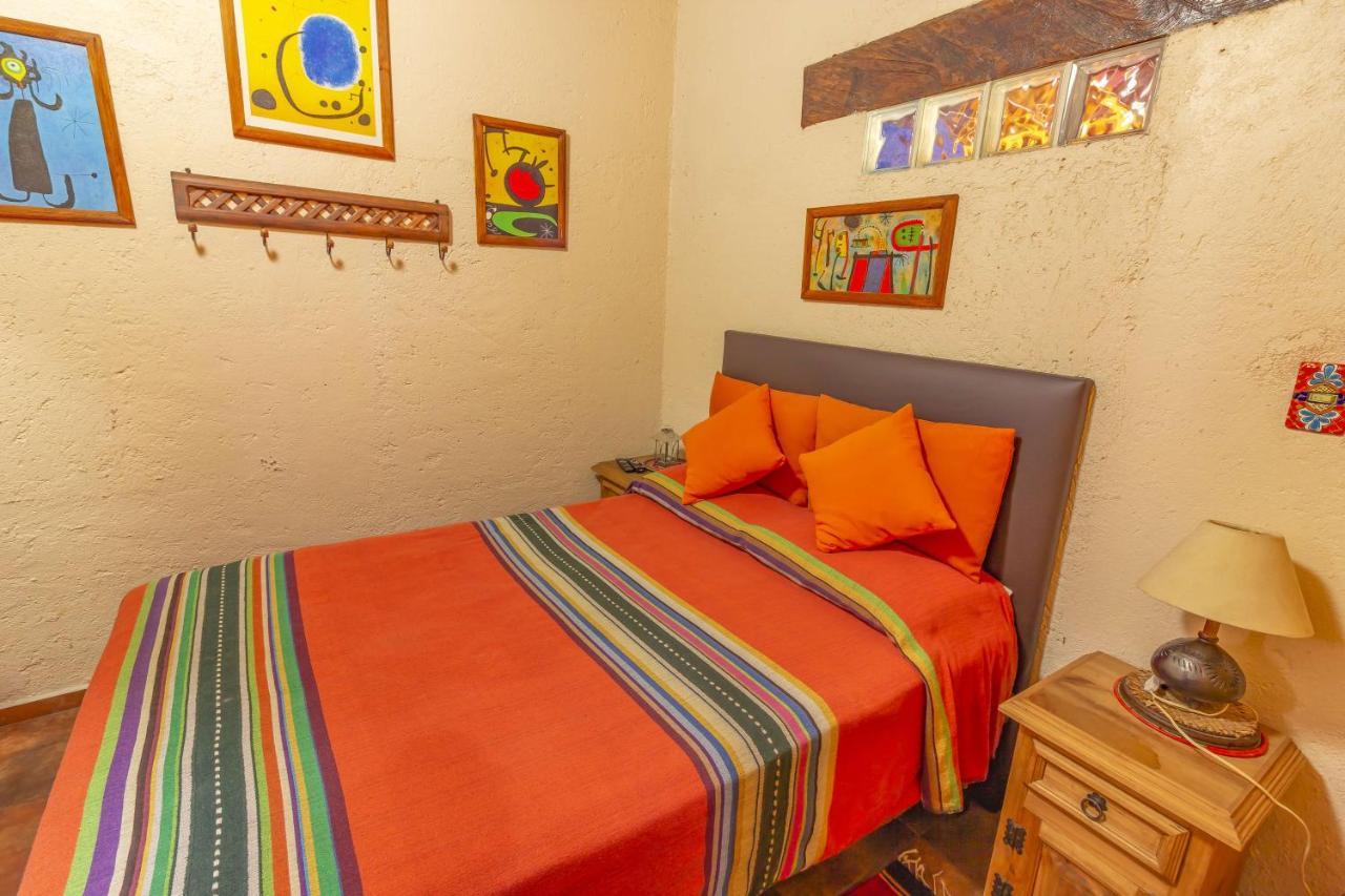 Mex Suites Casa Azul B&B เม็กซิโกซิตี้ ภายนอก รูปภาพ