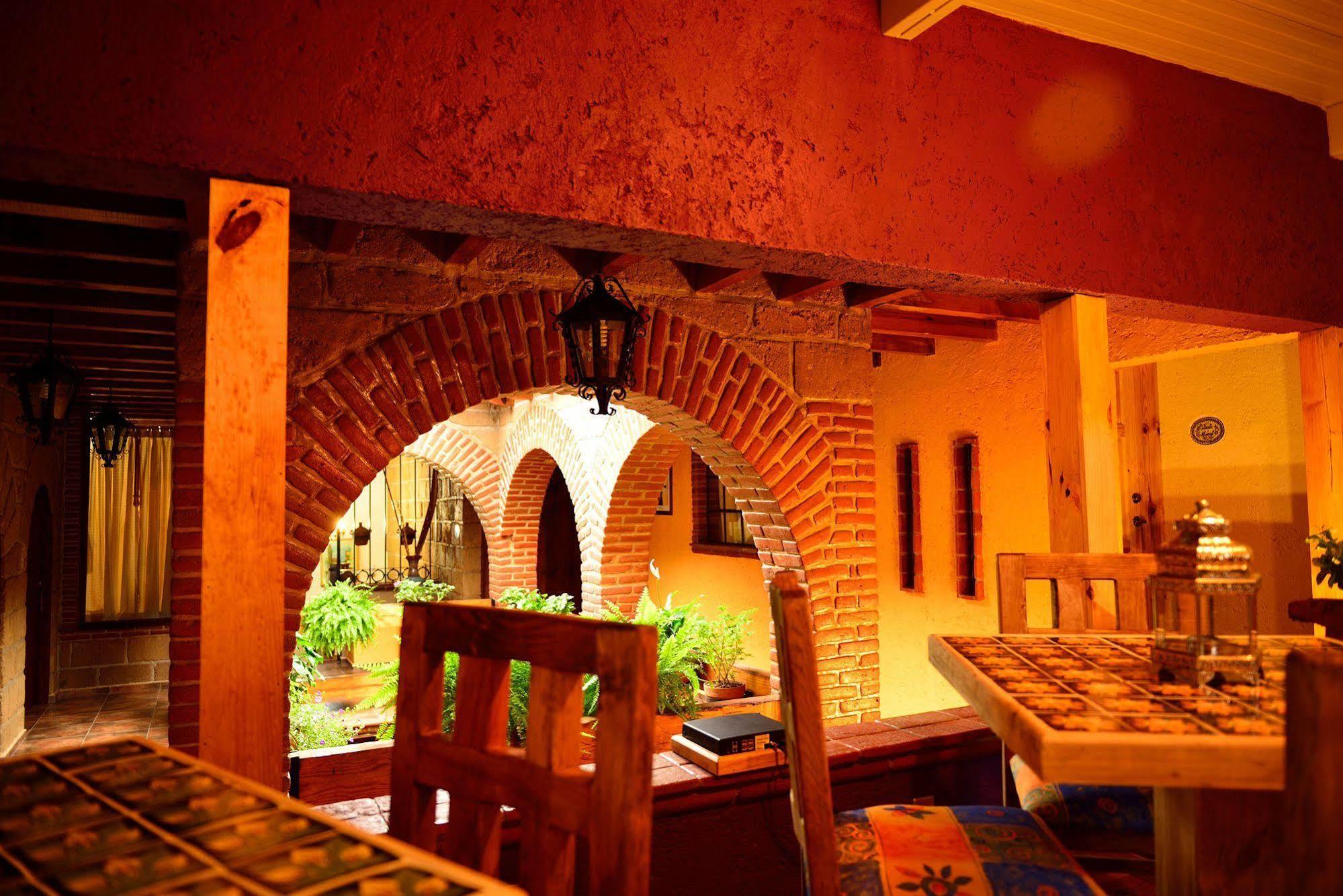 Mex Suites Casa Azul B&B เม็กซิโกซิตี้ ภายนอก รูปภาพ
